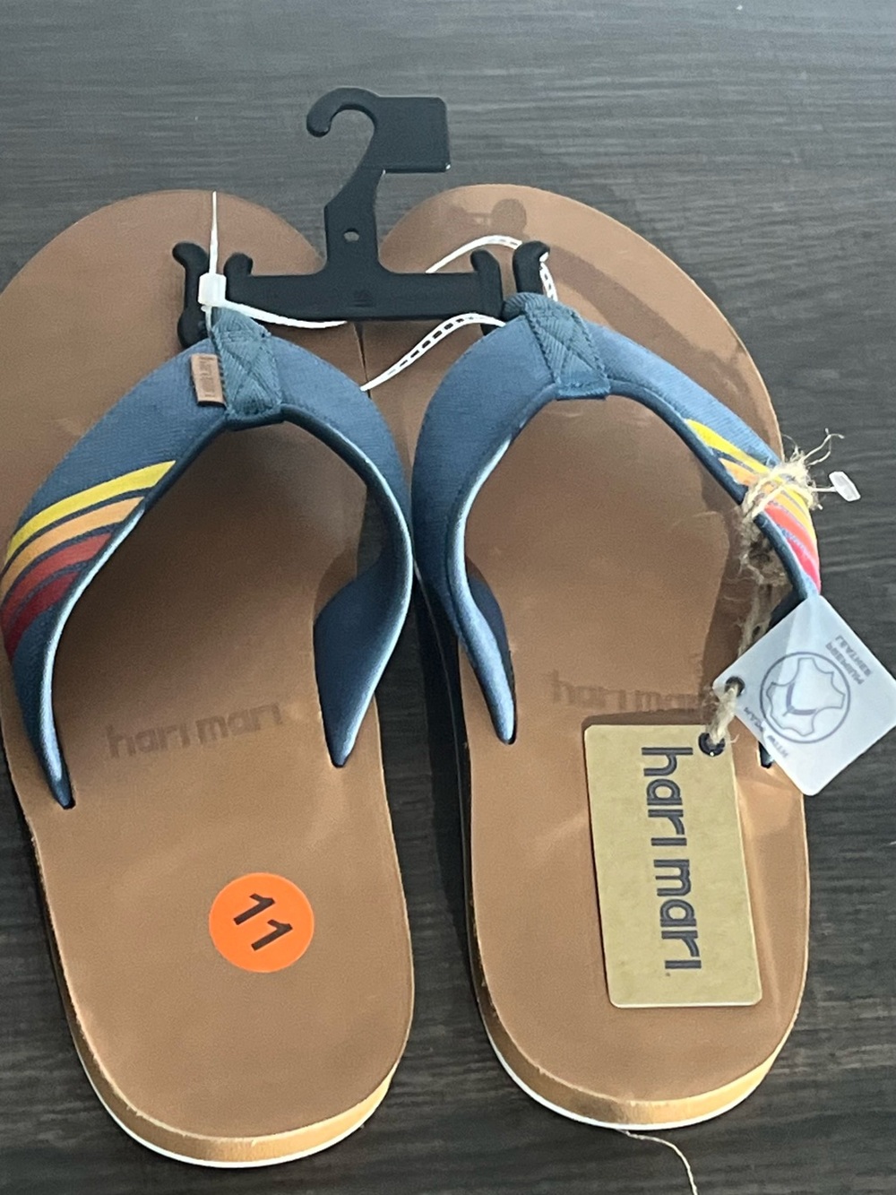 NWT HARI MARI Men's Navy Stripe Leather-Trim Del-Mar Harbor Flip Flops Size 11